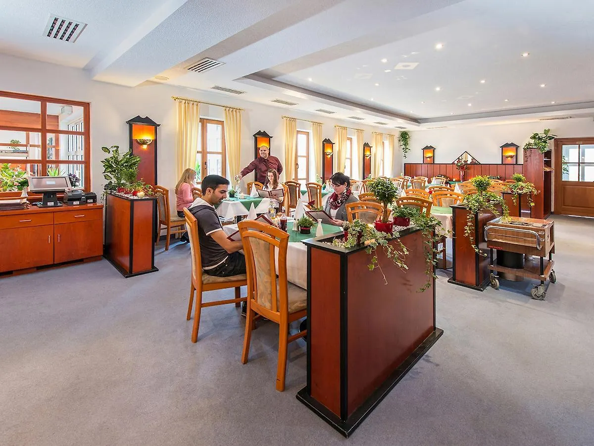 Prisma Hotel Rhonblick Ostheim